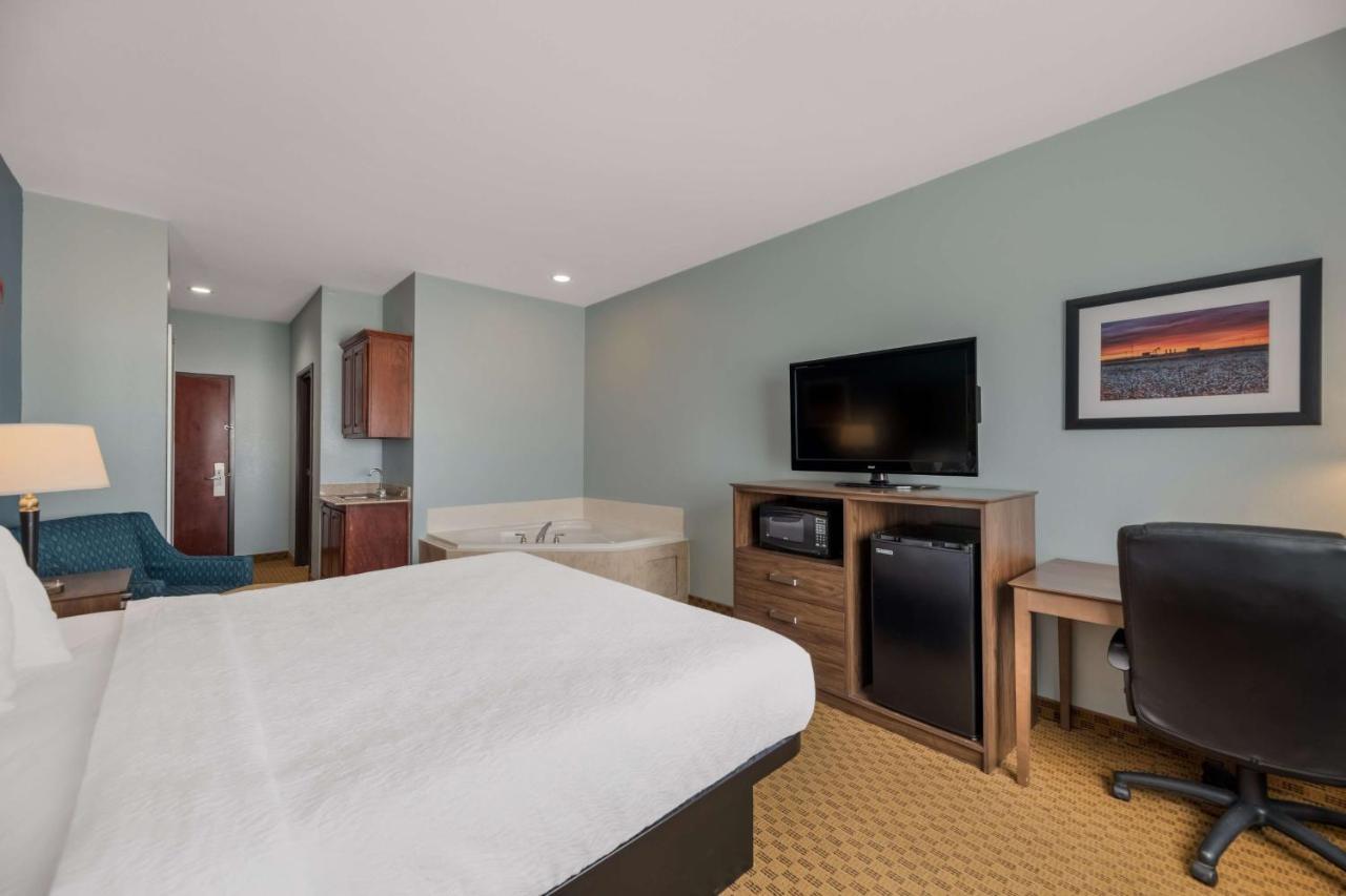 Best Western South Plains Inn&Suites Levelland Exterior foto